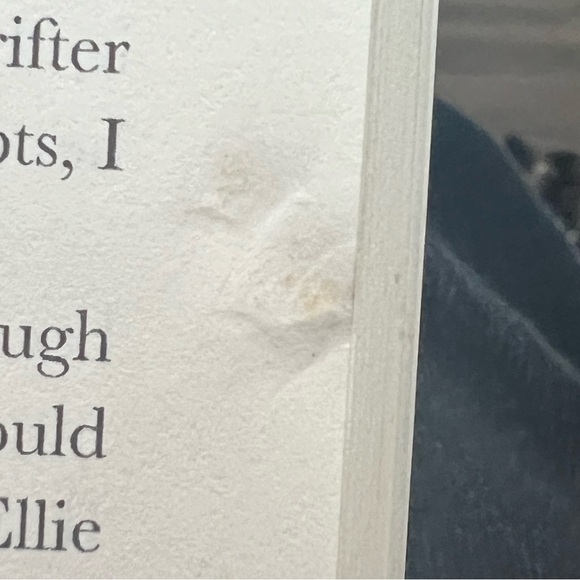 Don’t Believe Her by Nicola Sanders - Picture 2 of 4